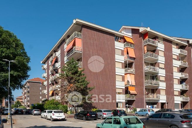 Appartamento in residenziale in Via Monte Rosa 11