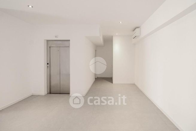 Ufficio in commerciale in Viale Milano 73