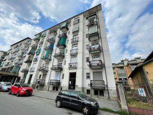 Appartamento in residenziale in Via E. Toti 23