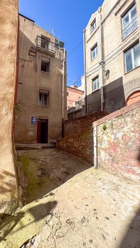 Casa indipendente in residenziale in Via Malaspina