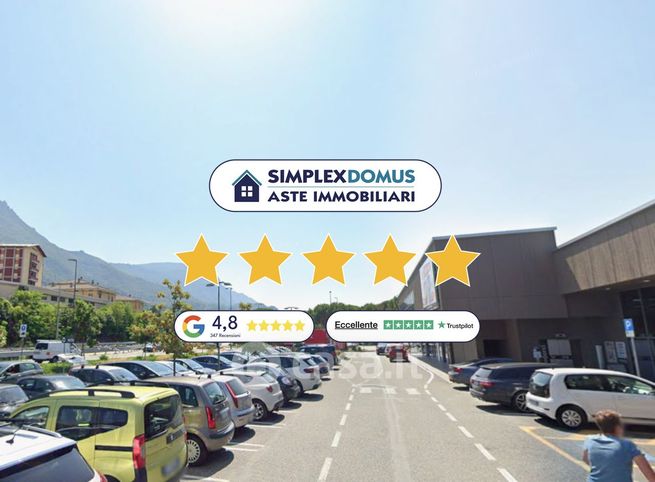 Appartamento in residenziale in Via Giulio Cesare