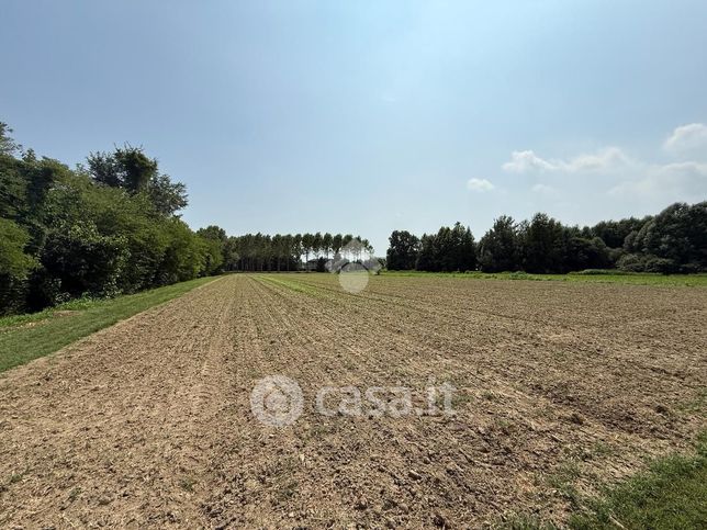Terreno agricolo in commerciale in Via Varotara 23