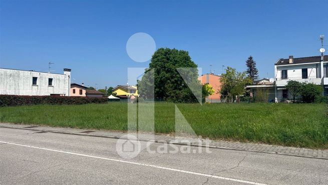 Terreno edificabile in residenziale in 
