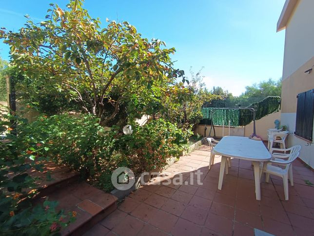 Appartamento in residenziale in Via dei Pioppi