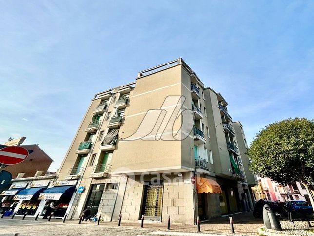 Appartamento in residenziale in Via Dante Alighieri 47