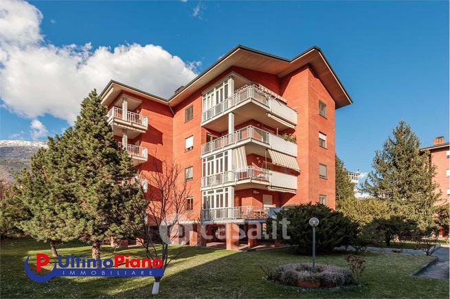 Appartamento in residenziale in Via Berthet Amato 14