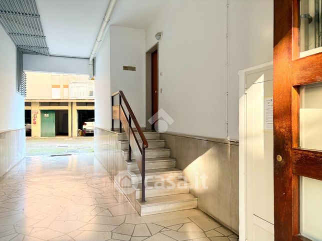 Appartamento in residenziale in Via Caterina Percoto 21