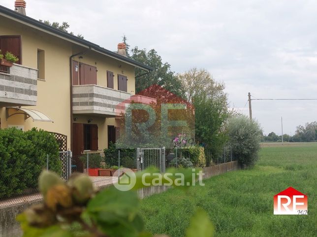 Appartamento in residenziale in Via Crociarone