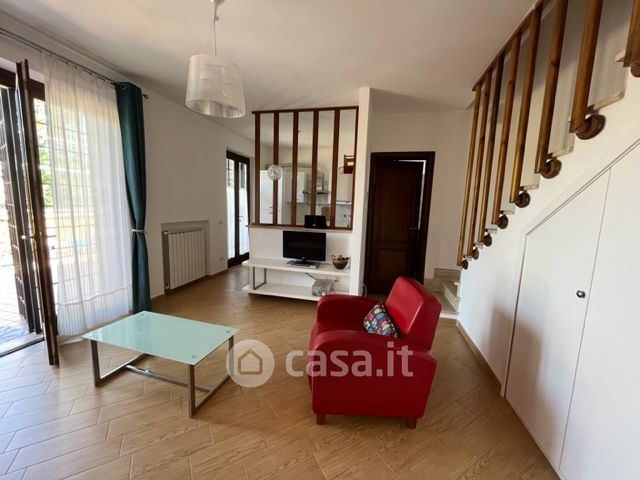 Appartamento in residenziale in Via di Saponara 143