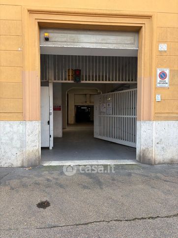 Box/posto auto in residenziale in Via Giovanni Bettolo