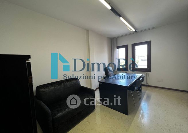 Ufficio in commerciale in Via callalta