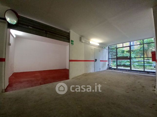 Box/posto auto in residenziale in Via Pasquale Berghini 29
