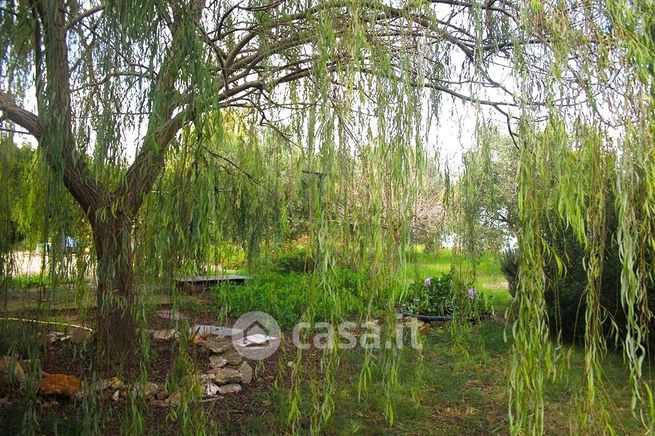 Rustico/casale in residenziale in Strada Nuraghe Santa Caterina