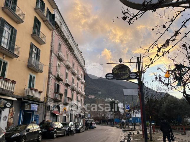 Appartamento in residenziale in Via Giuseppe Bonito