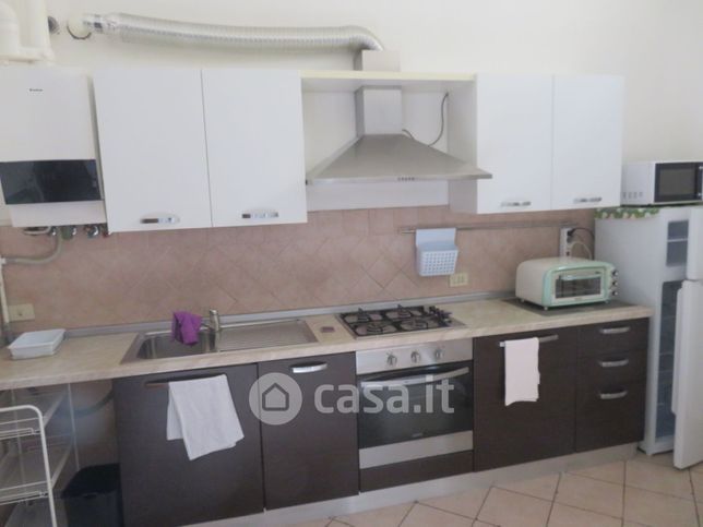 Appartamento in residenziale in Viale Edmondo de Amicis