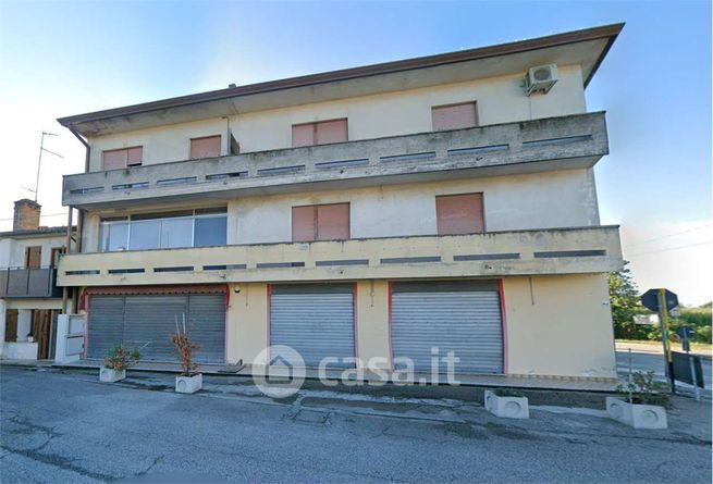 Appartamento in residenziale in Via Zoncè 60