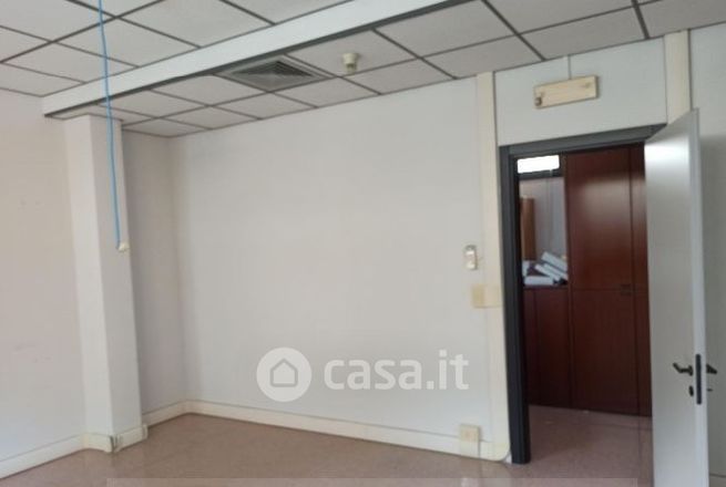 Ufficio in commerciale in Corso Vittorio Emanuele II