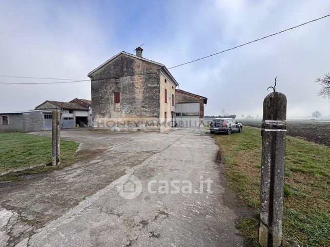 Casa indipendente in residenziale in Strada Gonizza 3