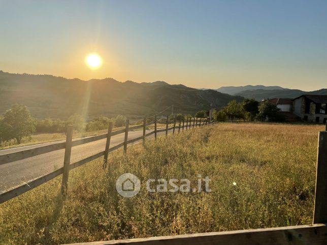 Terreno agricolo in commerciale in Frazione REMENEGLIA