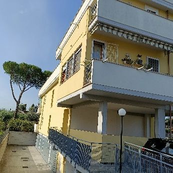 Appartamento in residenziale in Via Ignazio Scimonelli