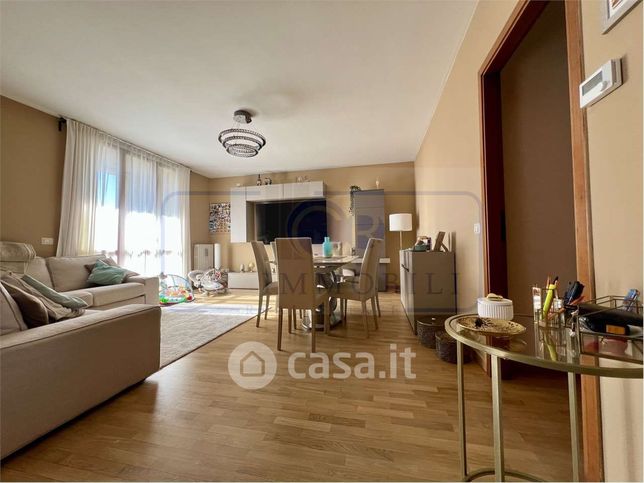 Appartamento in residenziale in 