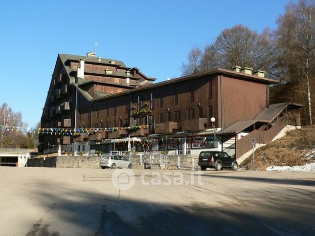 Appartamento in residenziale in Via Faverghera
