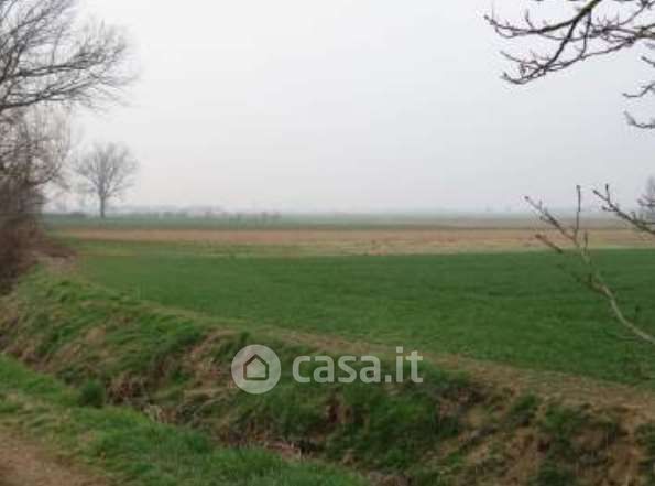 Terreno agricolo in commerciale in Via Riva