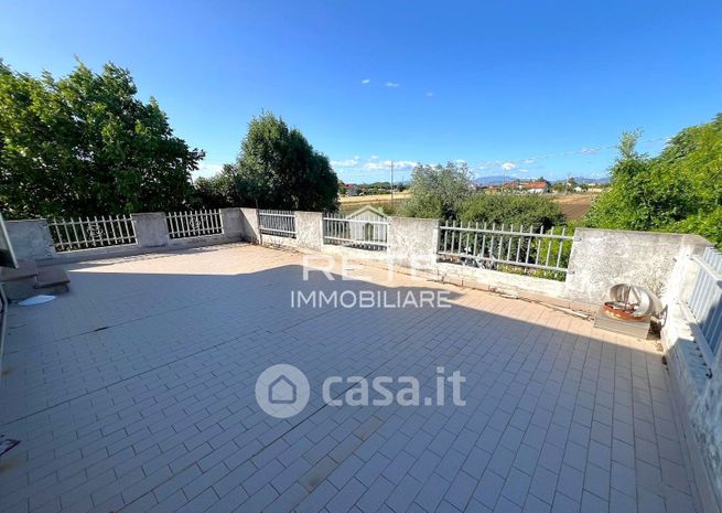 Casa bi/trifamiliare in residenziale in Via Gaza