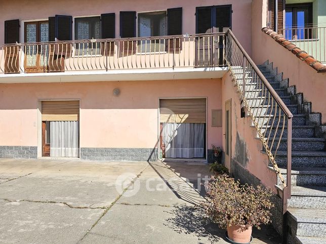 Casa indipendente in residenziale in Via Gerbido 1