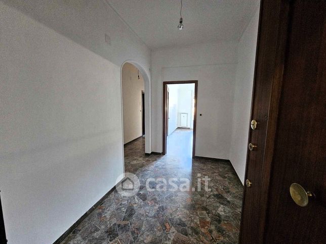 Appartamento in residenziale in Via Campomorone 15d