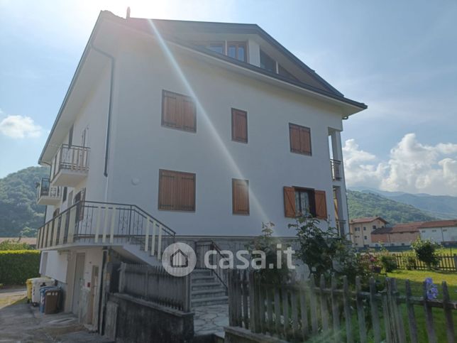 Appartamento in residenziale in Via Valle Ellero 1