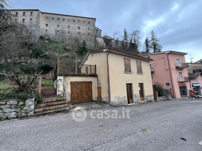 Casa indipendente in residenziale in Via Gugliemo Marconi 4