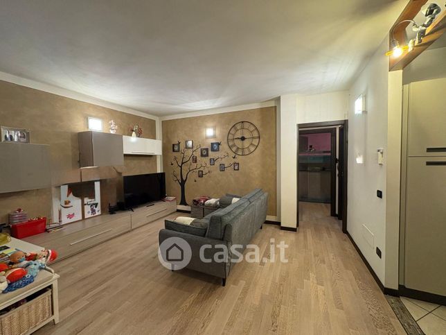 Appartamento in residenziale in Via Anita Bertoli