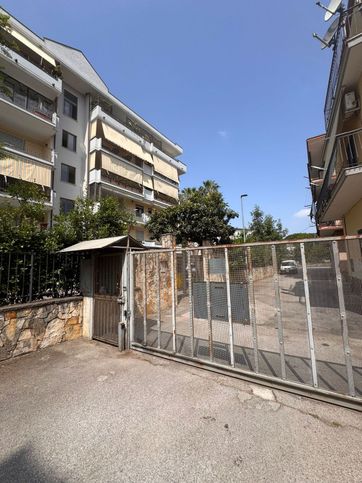 Appartamento in residenziale in Via Salvator Rosa 1
