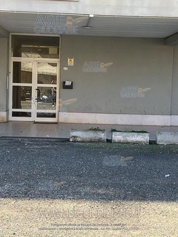 Garage/posto auto in residenziale in Piazza Comunità Europea