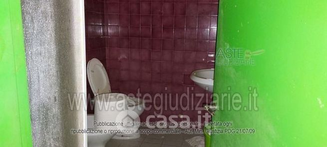 Terreno agricolo in commerciale in Via I. Silone