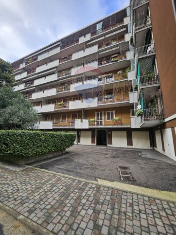 Appartamento in residenziale in Viale Leonardo da Vinci 3