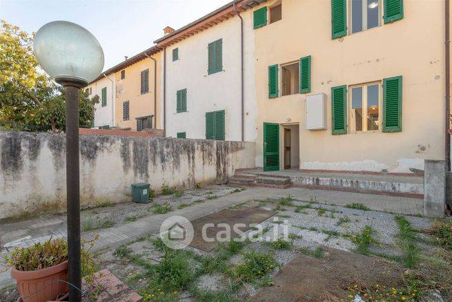 Casa indipendente in residenziale in Via Armando Spadini