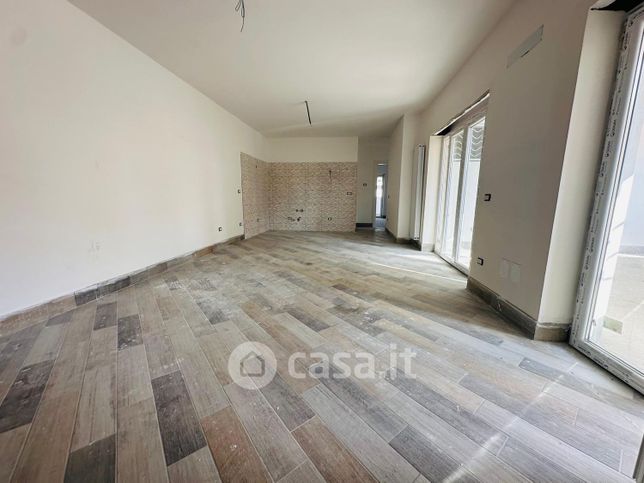 Appartamento in residenziale in Via Madonna delle Grazie 43