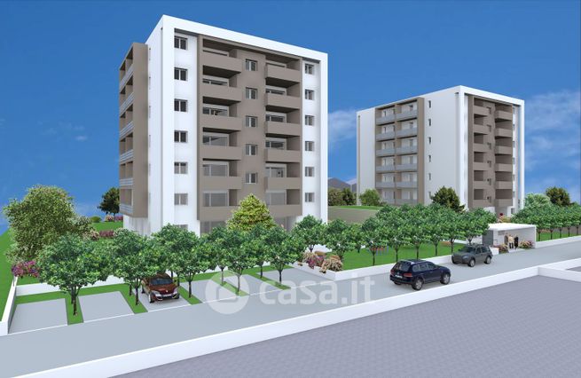 Appartamento in residenziale in Via Alessandro Litta Modignani 112