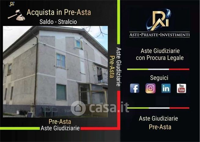 Casa bi/trifamiliare in residenziale in Ponte Simonetta 1