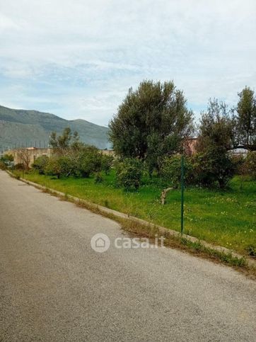 Terreno agricolo in commerciale in Via Sant'Anna