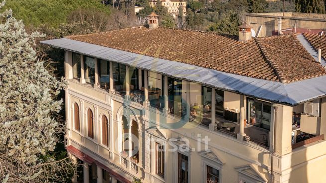 Villa in residenziale in 