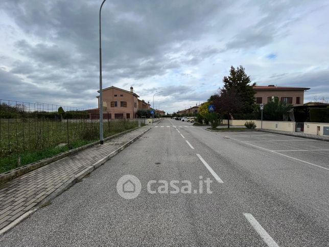 Terreno edificabile in residenziale in Via Sammartina