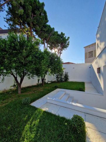 Casa indipendente in residenziale in Via Bastioni San Giacomo 2