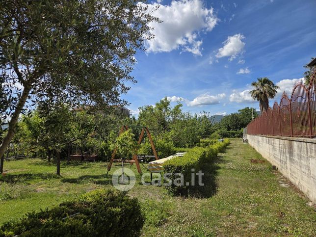 Terreno agricolo in commerciale in Via Galileo Galilei 44