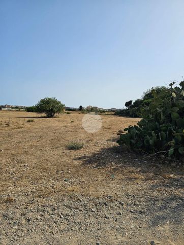 Terreno agricolo in commerciale in Via Paolo Borsellino