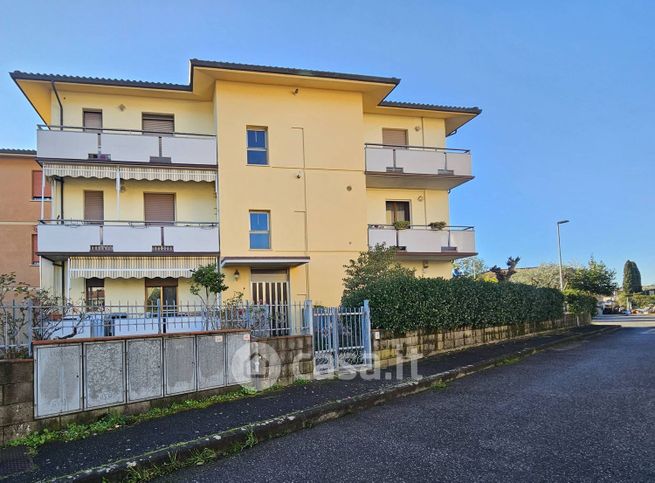 Appartamento in residenziale in Via della Stazione 1