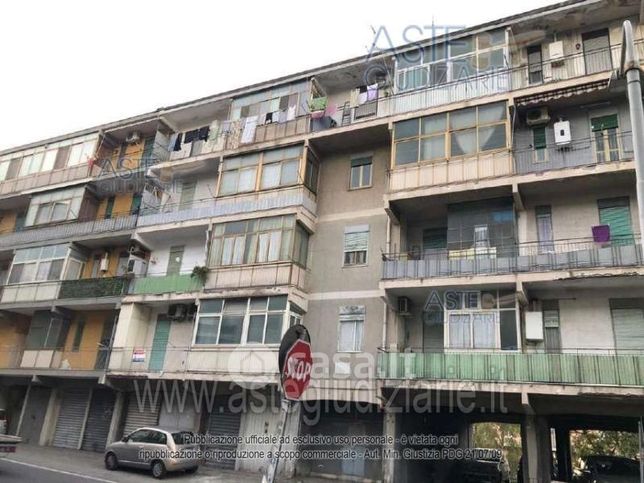Appartamento in residenziale in Via Salvatore Salomone Marino 7
