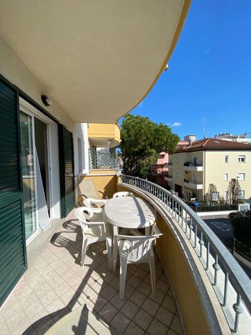 Appartamento in residenziale in Viale Nino Bixio 22